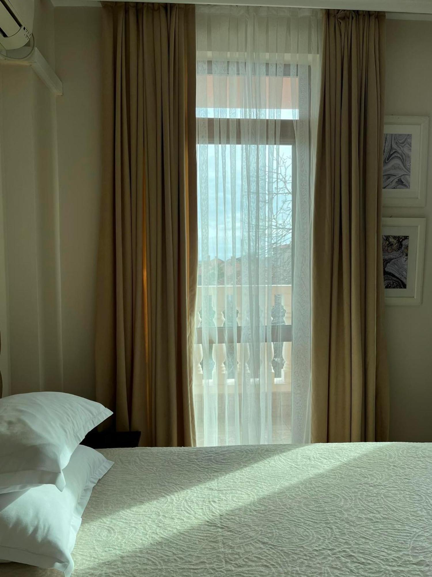 Red House Family Hotel Ravda Dış mekan fotoğraf